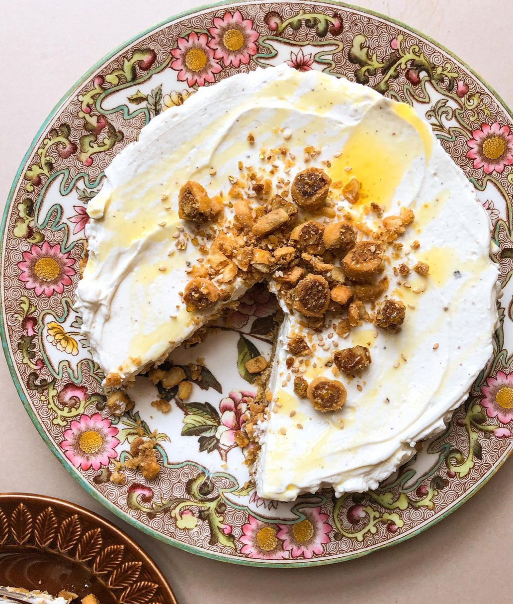 Bakarwadi Cheesecake by @chilliesnlime
